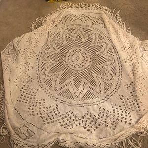 Oversized fringe kimono